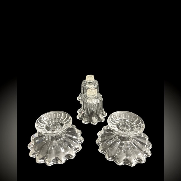 Vintage Glass Candle Holders Partylite "Chantilly" Pattern
P0315 Votive-Tapered - Picture 4 of 11
